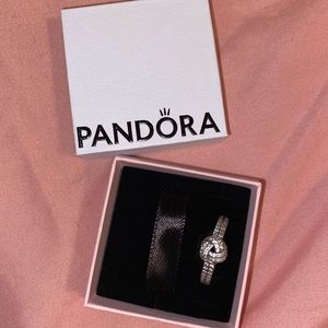 PANDORA SHIMMERING KNOT RING